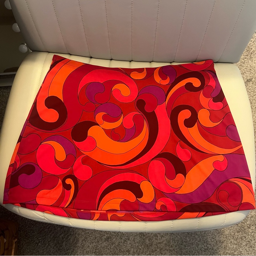 Vibrant Retro Pattern Mini Skirt LIKE NEW